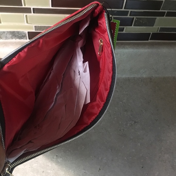 NWT🏷Celebrate Shop Peppermint Oversized Wristlet - Picture 3 of 5